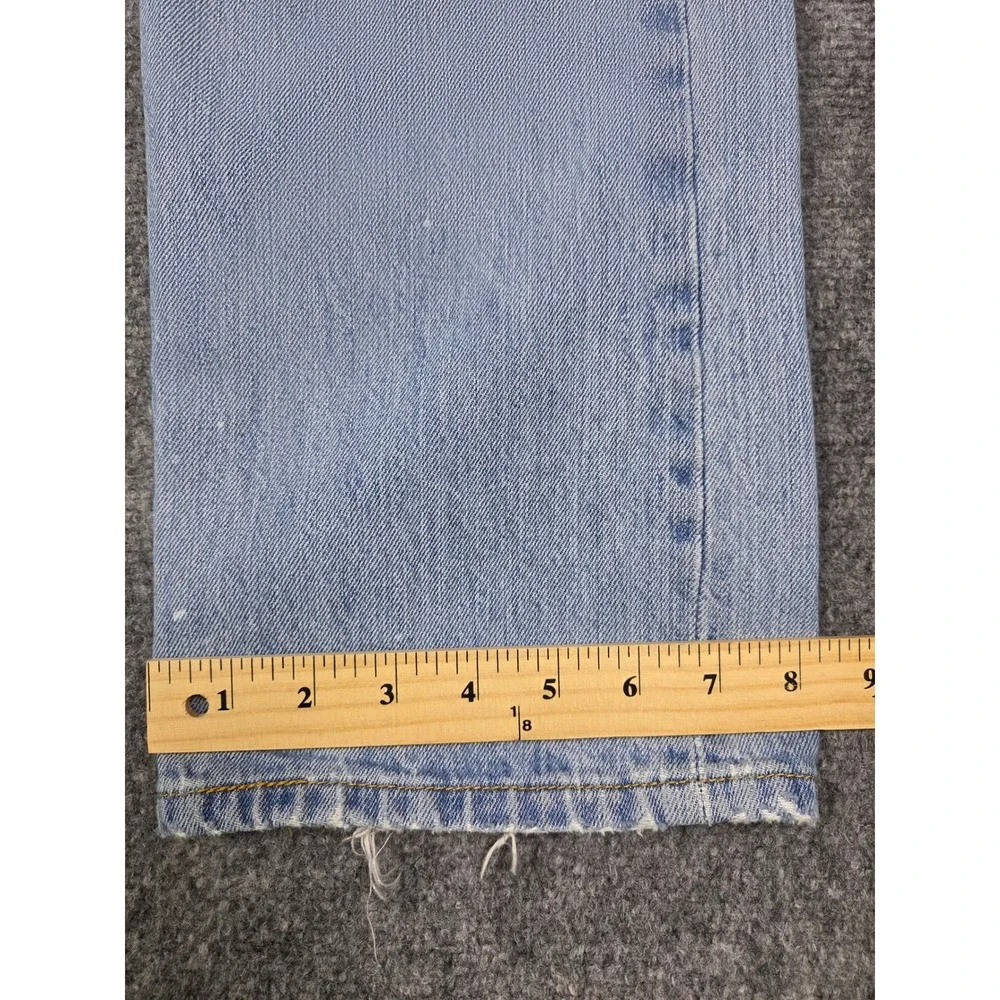 Levi's 501 Original Jeans Mens W33 L30 Light Wash Straight Leg Button Fly Denim